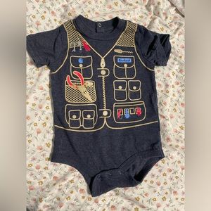 Carhartt Fishing Vest 12M onsie